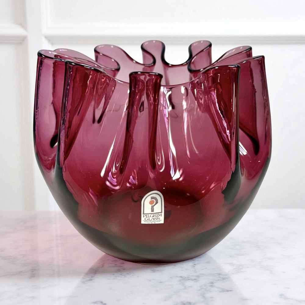 VTG Pilgrim Glass Cranberry Ruffled‎ Vase Bowl 5.5" Hand Blown Art Glass w/Label